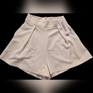 NWT high waisted shorts